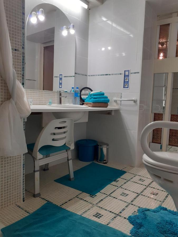 7042Douce Nuit Otel Saint-Germain-Laval  Dış mekan fotoğraf