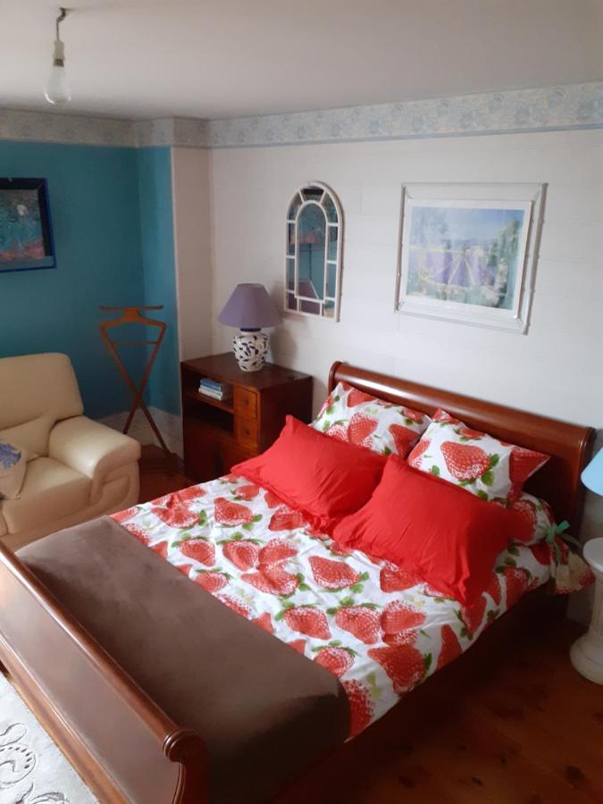 7042Douce Nuit Otel Saint-Germain-Laval  Dış mekan fotoğraf
