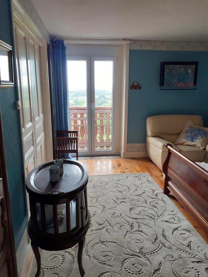 7042Douce Nuit Otel Saint-Germain-Laval  Dış mekan fotoğraf